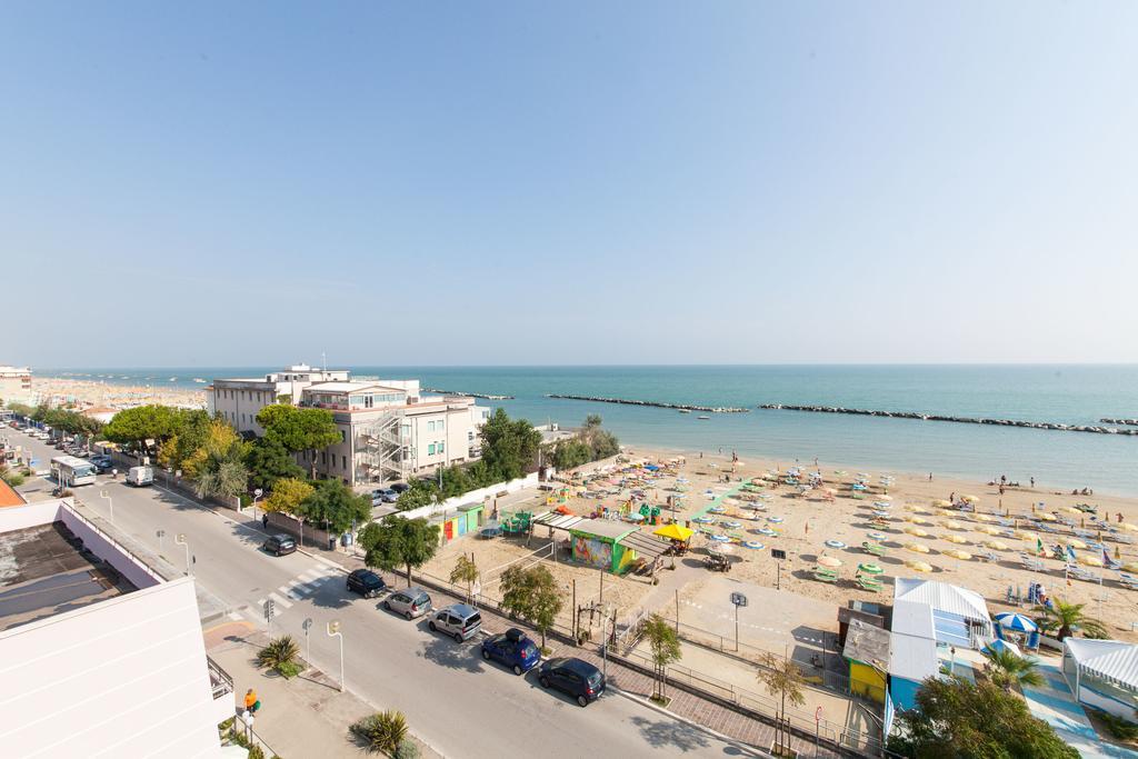 Hotel Palos Rimini Exterior photo